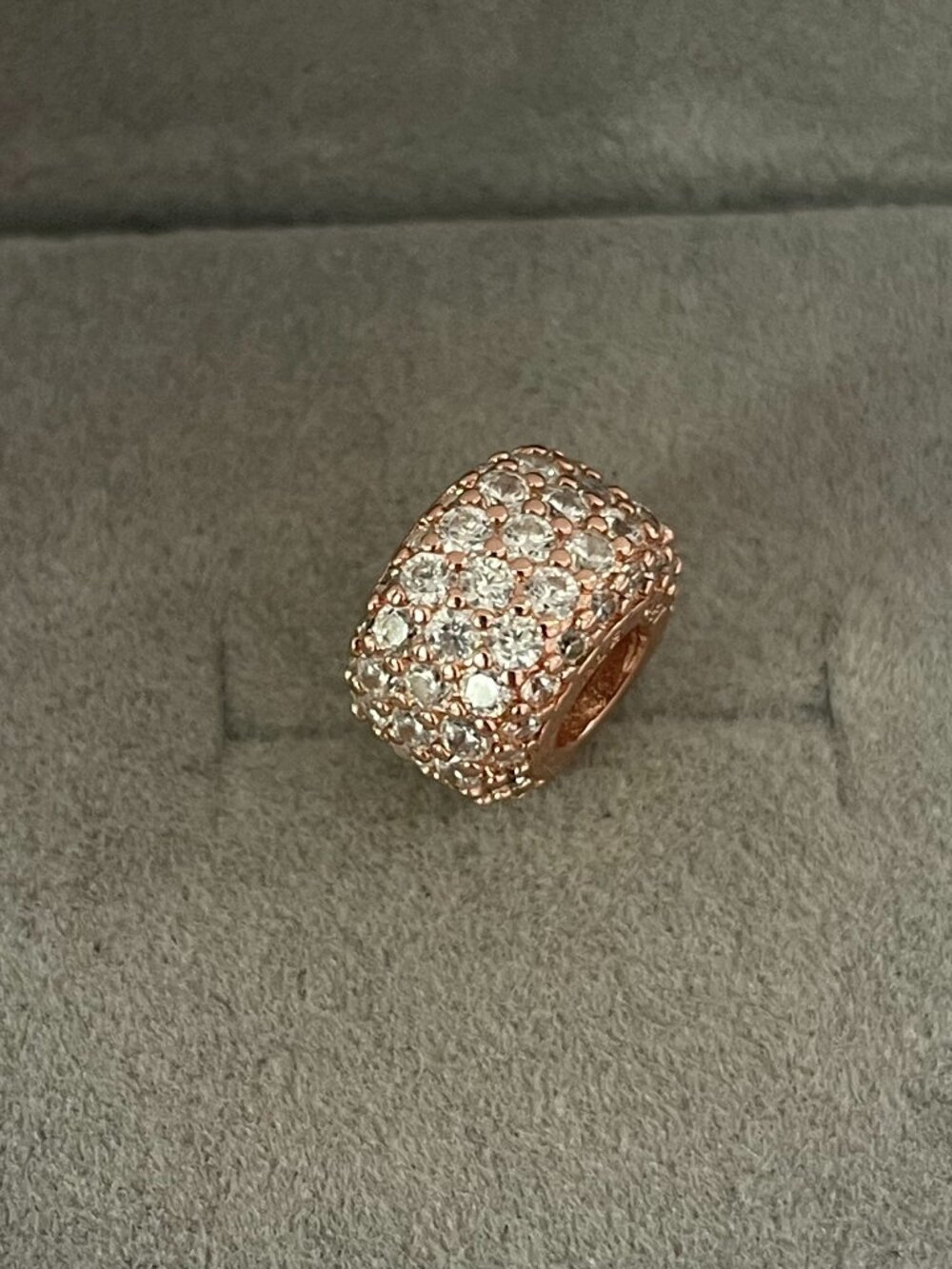 Pandora Sparkling Pavé Triple-row Charm